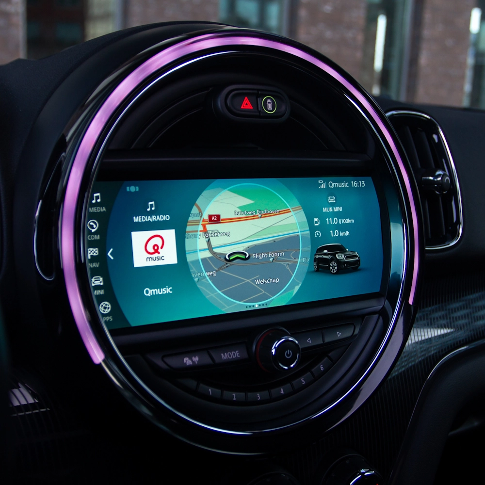 MINI Infotainment Thema Upgrade (ID6)