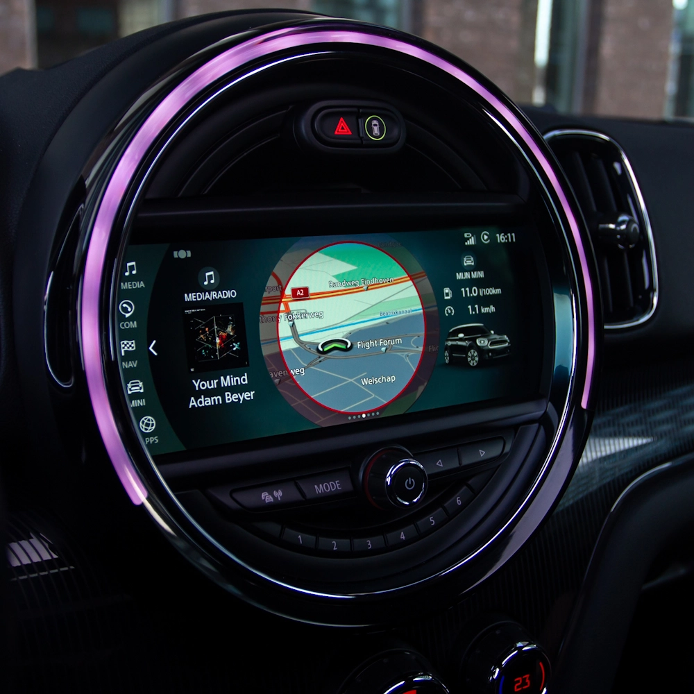 MINI Infotainment Thema Upgrade (ID6)