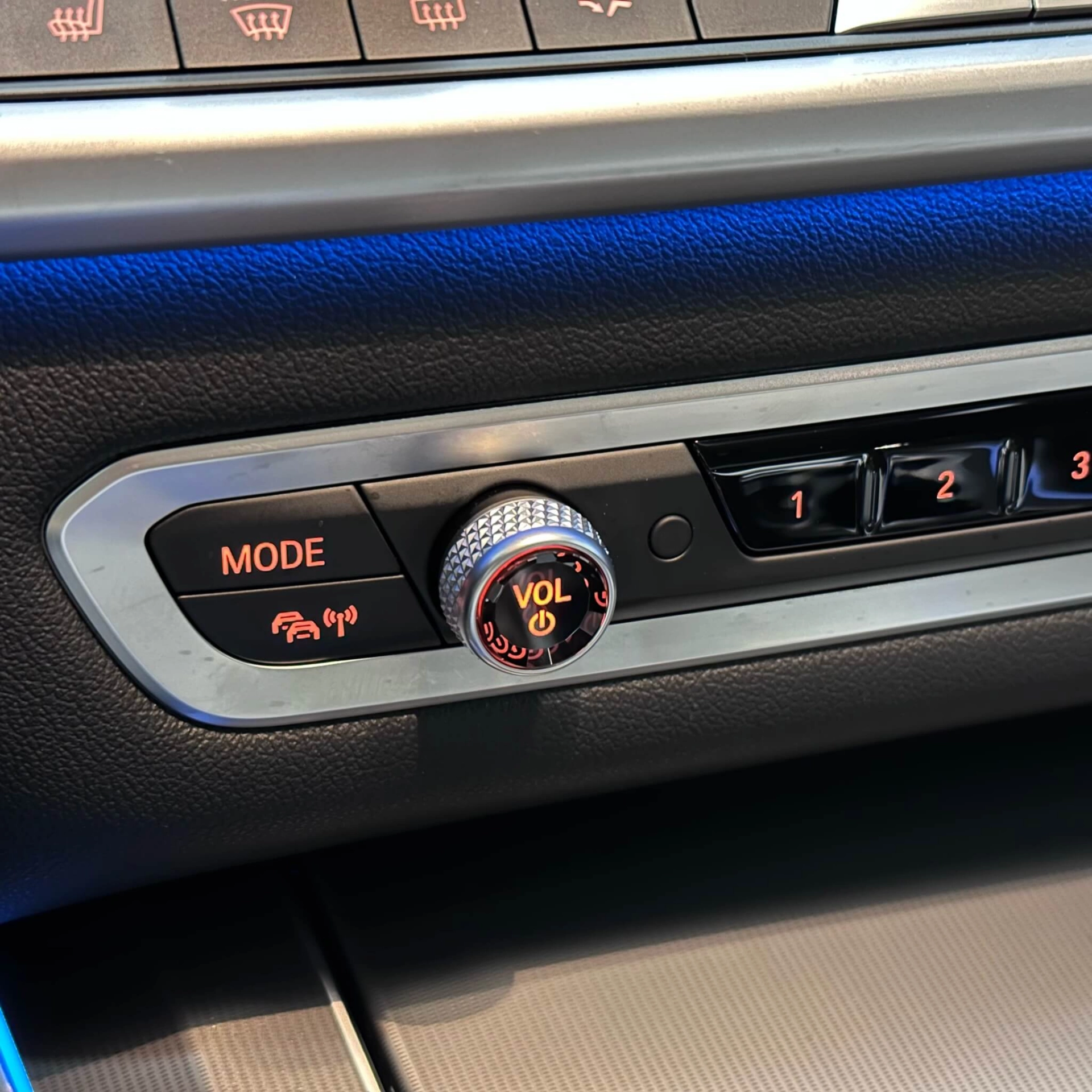 Kristal bedieningselementen (Pre-LCI)