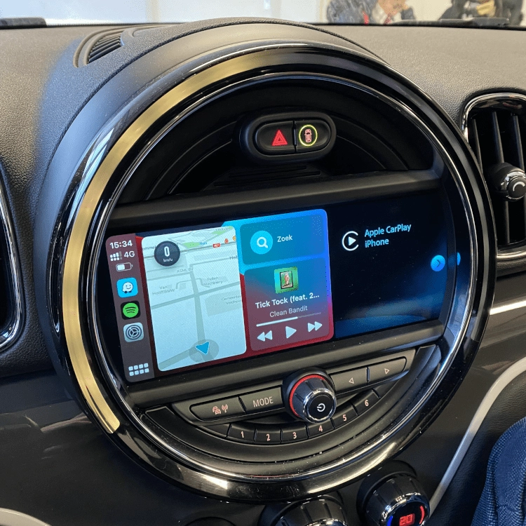 Activatie Apple CarPlay naar Full-screen (MINI)